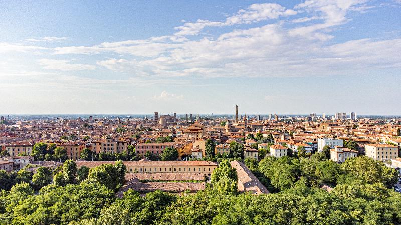 COMUNICATO - A Pasqua segno più per il turismo di Bologna e del suo territorio