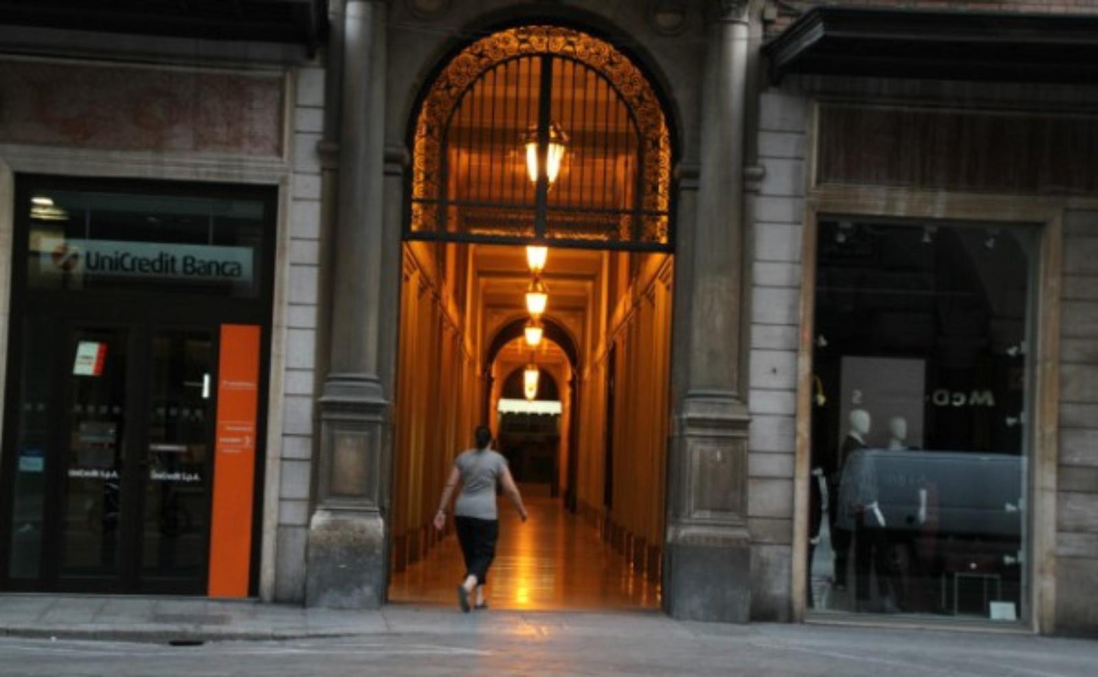 Palazzo Unicredit e Galleria Acquaderni