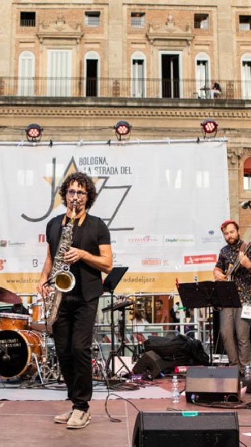 concerto in piazza maggiore - la strada del jazz