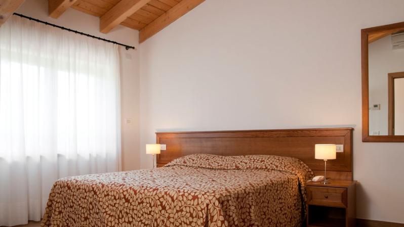 Farmhouse Isola del Sasso Cinti Floriano