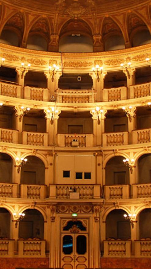 Teatro Comunale Bologna
