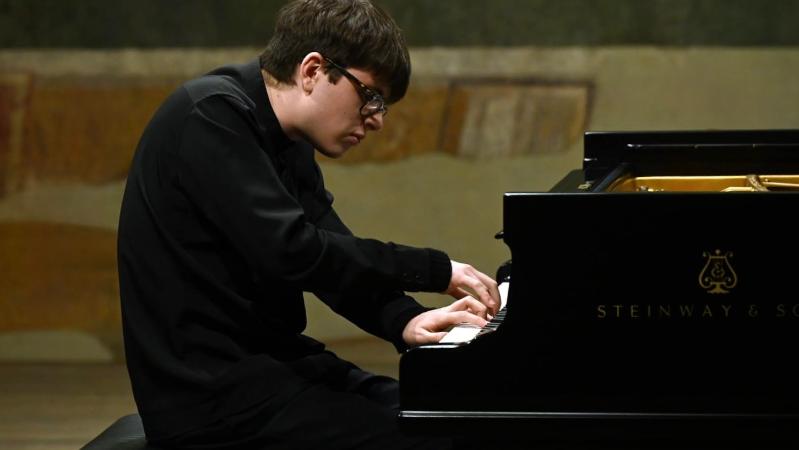 Daniele Martinelli e Orchestra Senzaspine: Mozart e Beethoven