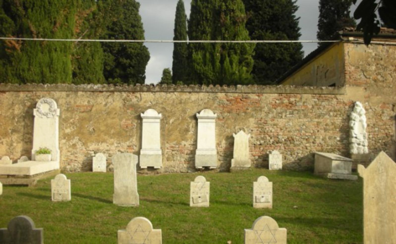 Cimitero ebraico alla Certosa di Bologna