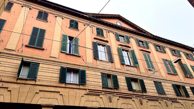 BSTAR - facciata BSTAR - facciata