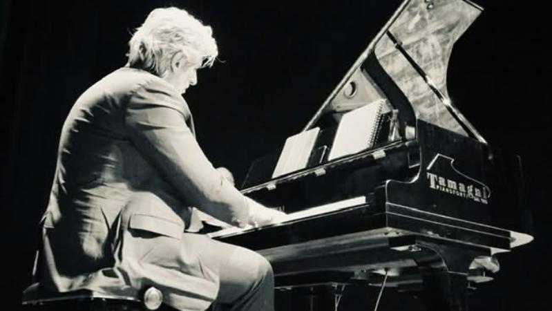 Cartoline da un sogno – Appunti per pianoforte