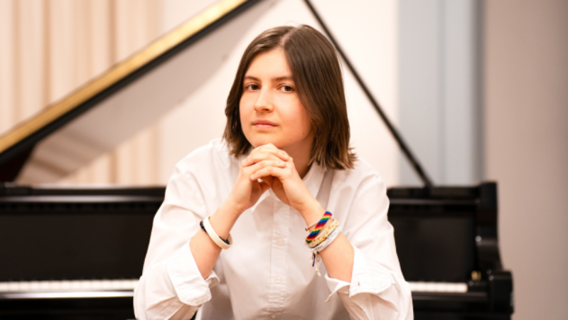 Olga Davnis, pianoforte - Pianofortissimo