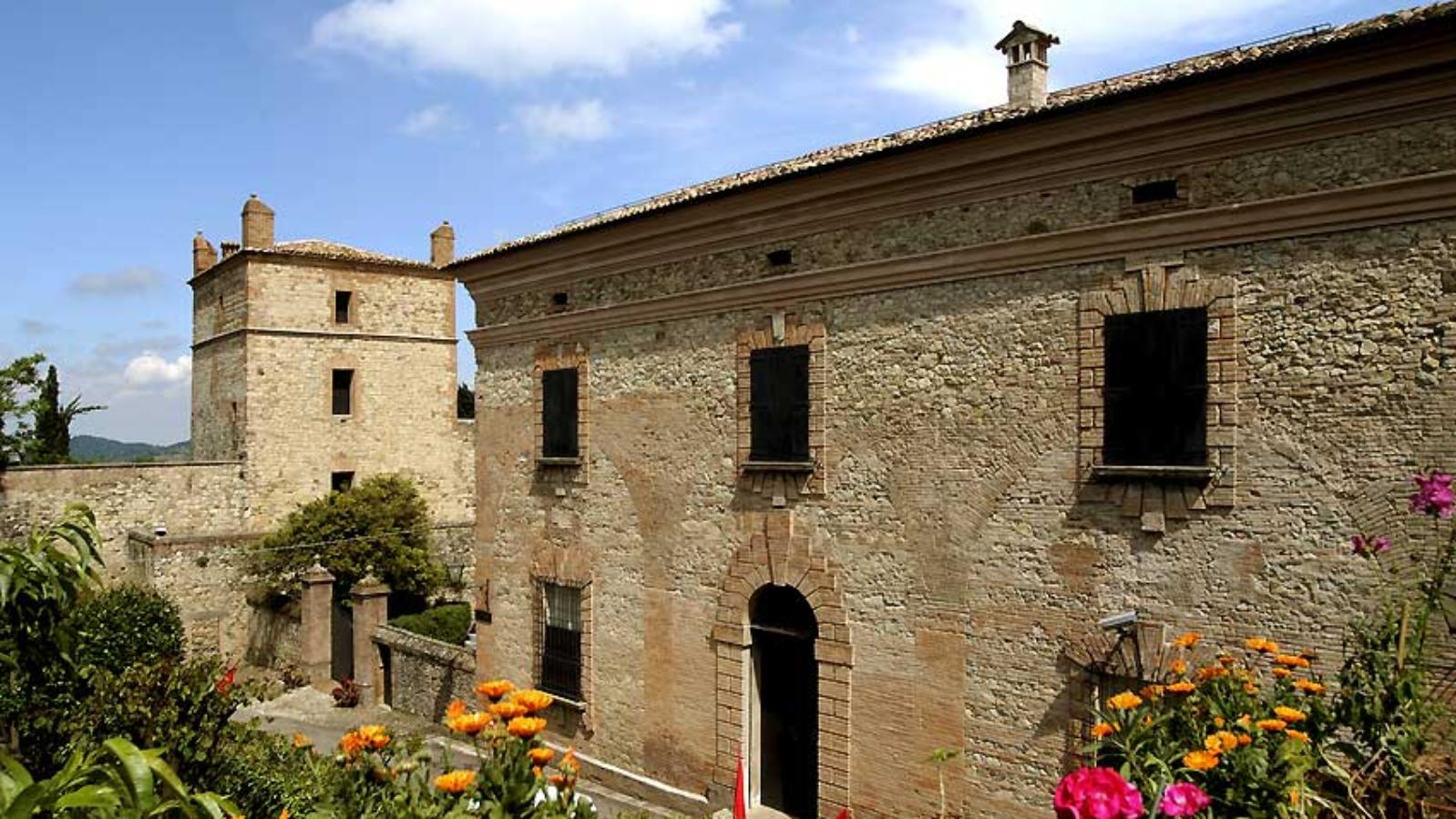 Castello di Serravalle/Castle of Serravalle