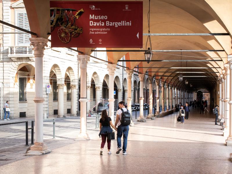 Arcade of Strada Maggiore in Bologna 2022 ©Lorenzo Burlando