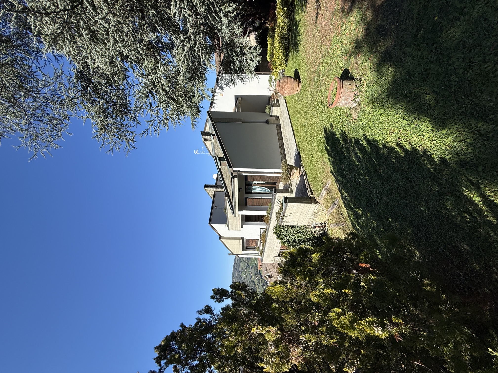 Castelvetri - Esterno