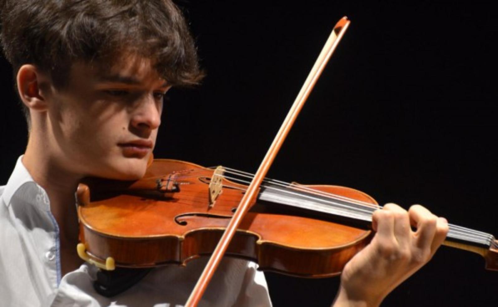Indro Borreani, violino - Ginevra Costantini Negri, pianoforte