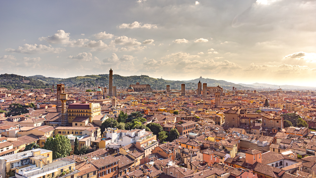 How to plan a walking tour through Bologna's historic architecture |  National Geographic