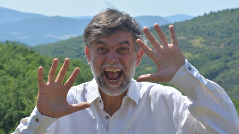 Com’è esser figlio di Franca Rame e Dario Fo (What It’s Like to Be the Son of Franca Rame and Dario Fo)