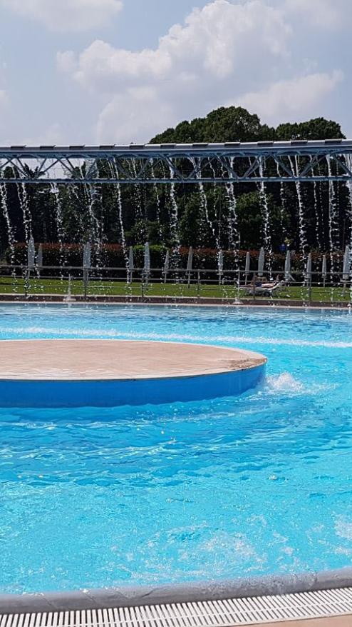 E' ora di tuffarsi: le piscine all'aperto a Bologna e dintorni