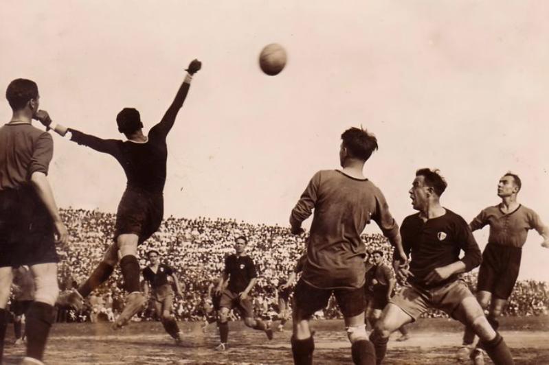 Campus di calcio. Studenti del Bologna FC dall’università alla città Campus di calcio. Studenti del Bologna FC dall’università alla città