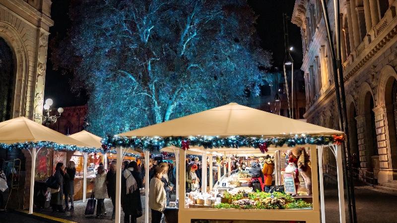 French Christmas Village: the French Christmas market in Bologna French Christmas Village: the French Christmas market in Bologna