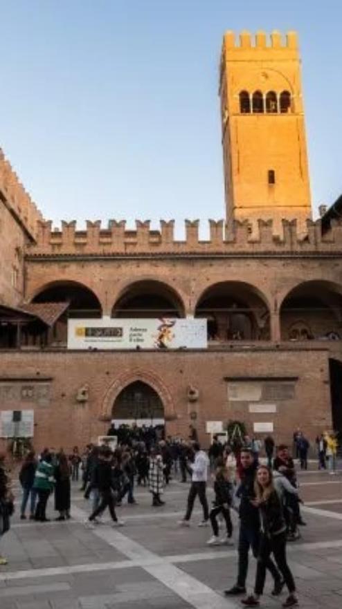C'è più gusto a Bologna - Palazzo Re Enzo