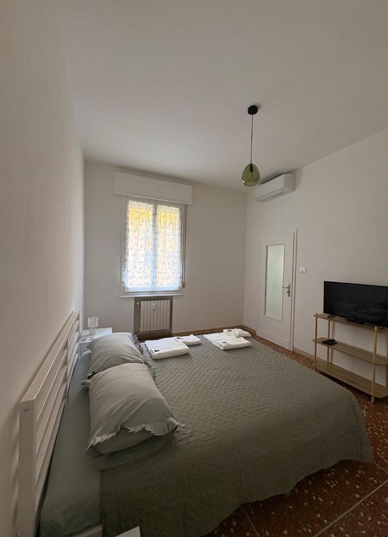 Guadelli Home