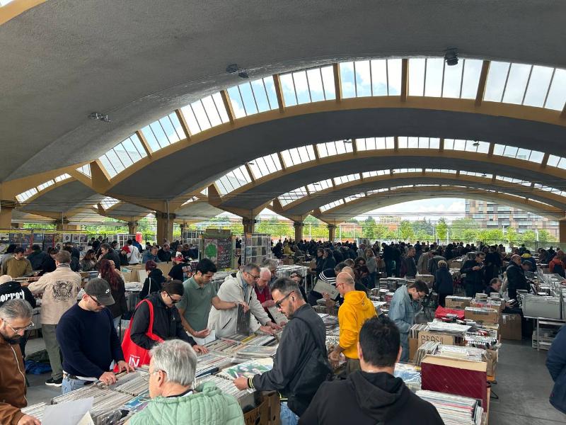 DischiBO mostra vinili
