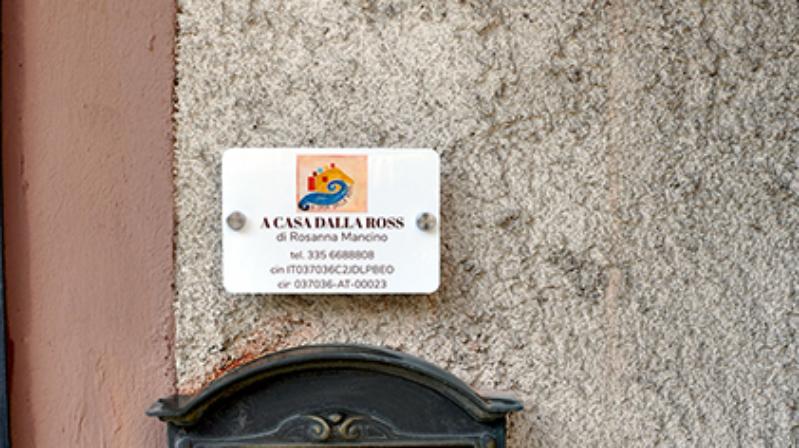 A casa dalla Ross - di Rosanna Mancino