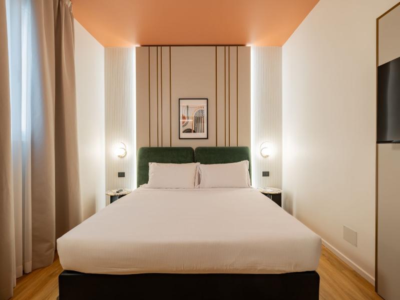 Camera matrimoniale superior hotel Bleis Camera matrimoniale superior hotel Bleis