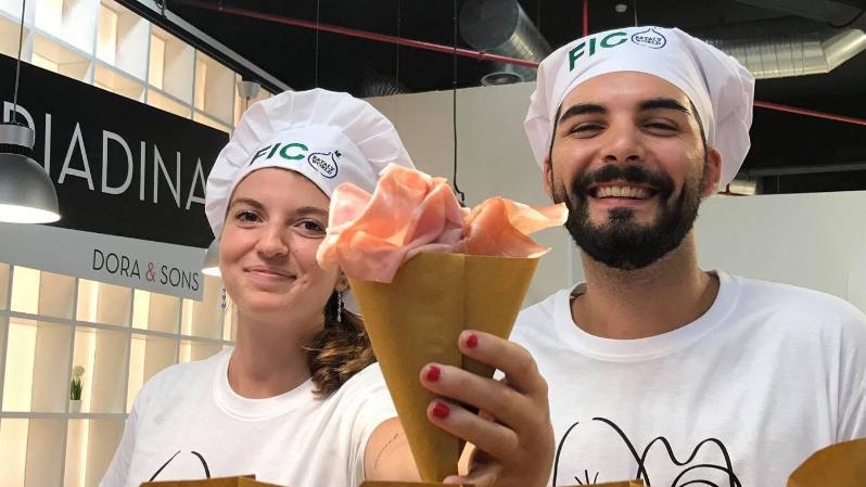 Presentazione piadine farcite presso Grand Tour Italia