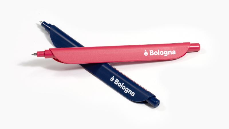 Clipen biro è Bologna