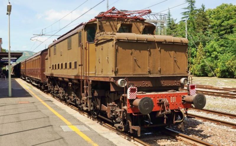 Transappenninica 2018: historical train