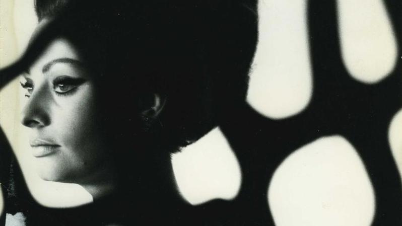 Sophia Loren. Il mito della bellezza disegnato con la luce