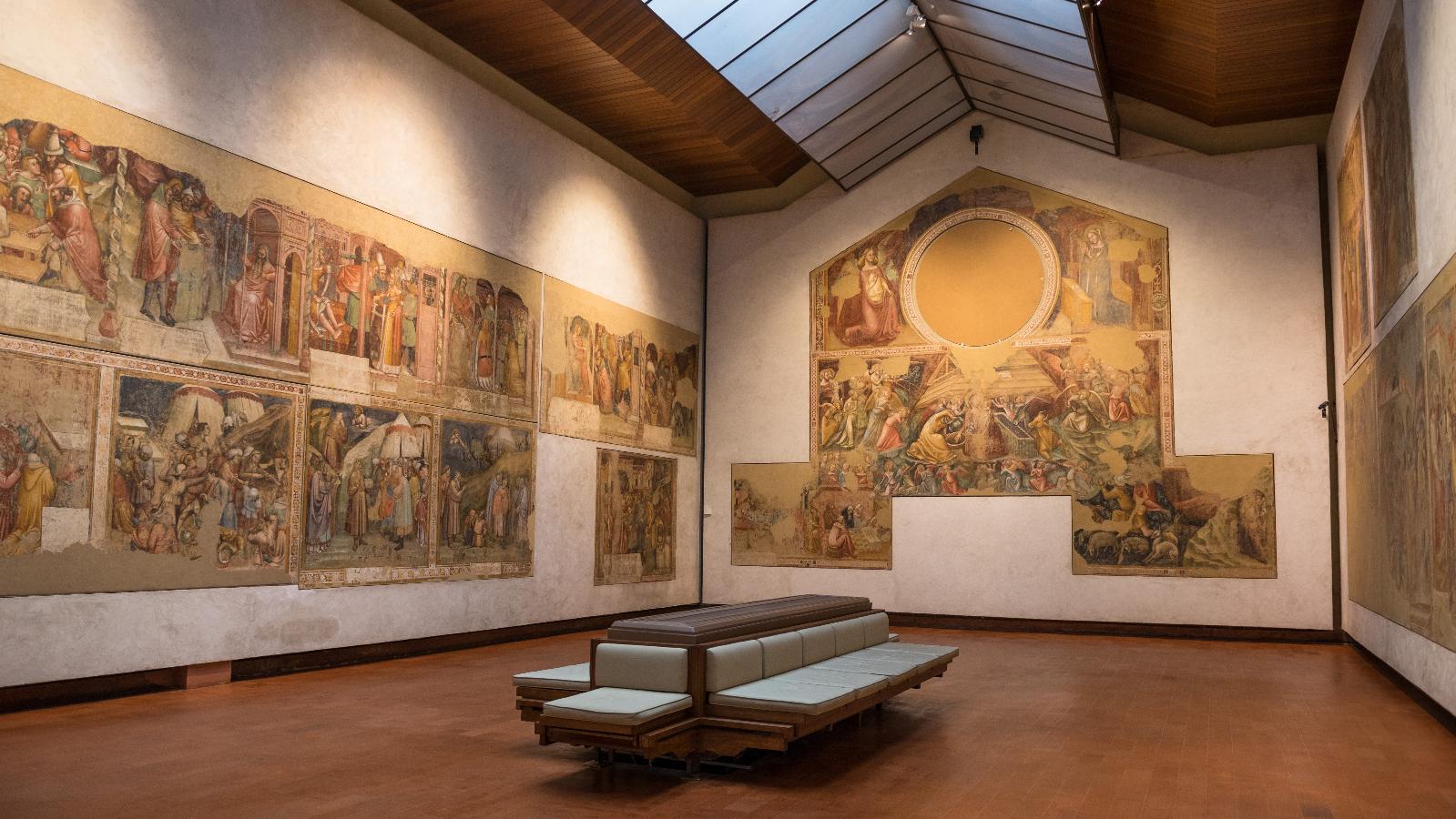 Sala interna di Pinacoteca Nazionale | National Gallery of Bologna room