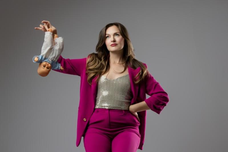 Maura Bloom | Locomotiv