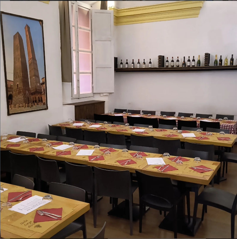 Castiglione Pizza e Cucina - Interno